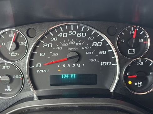 New 2025 Chevrolet Express 2500 Work Van w/ Driver Convenience Package image 22