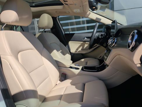 Used 2019 Mercedes-Benz GLA 250 image 27