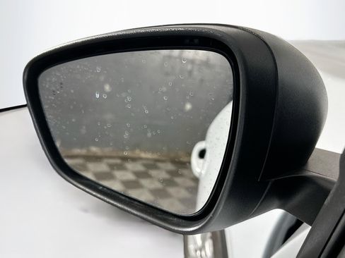 Used 2025 Ford Escape Active image 16