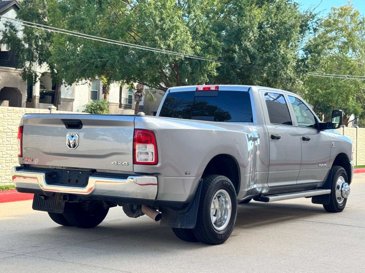 Used 2022 RAM 3500 Tradesman AWD/4WD image 10