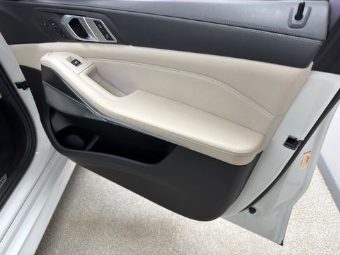 Used 2021 BMW X5 M50i w/ Executive Package AWD/4WD image 13