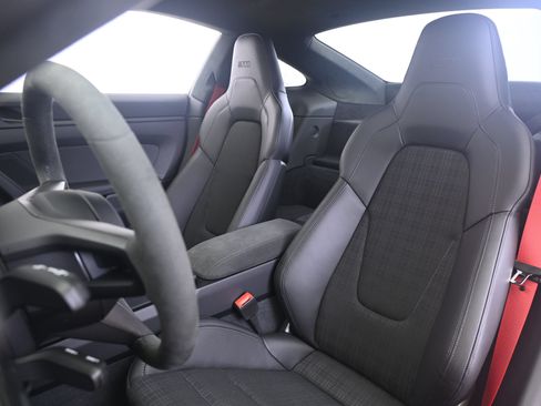 Certified 2026 Porsche 911 Carrera T RWD image 5