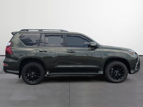 Used 2022 Lexus GX 460 w/ Black Line Special Edition AWD/4WD image 6