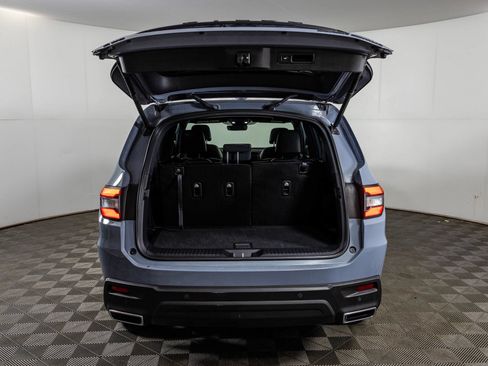 Used 2025 Honda Pilot Black Edition image 46