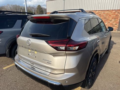 New 2026 Nissan Rogue Platinum w/ Platinum Premium Package AWD/4WD image 4