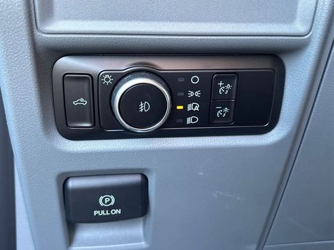 Used 2023 Ford F150 XLT w/ Trailer Tow Package image 38