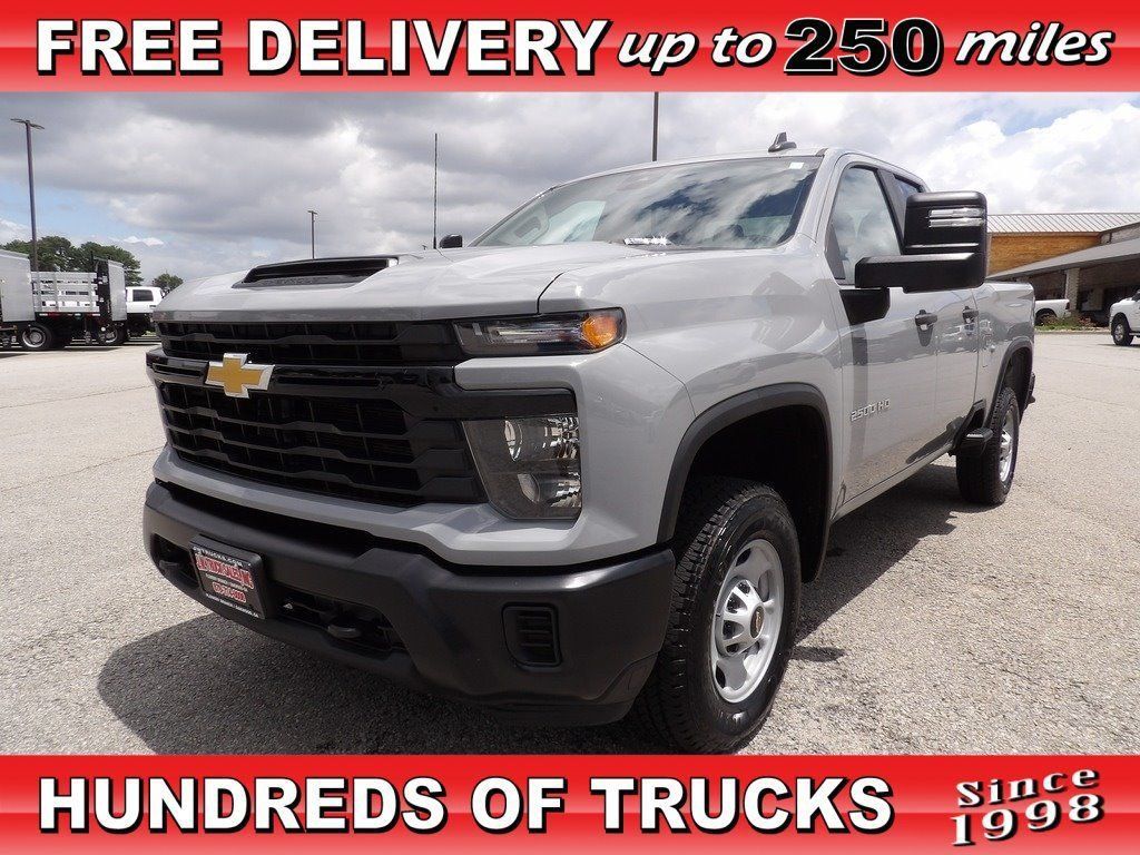 Used 2024 Chevrolet Silverado 2500 W/T RWD image 1