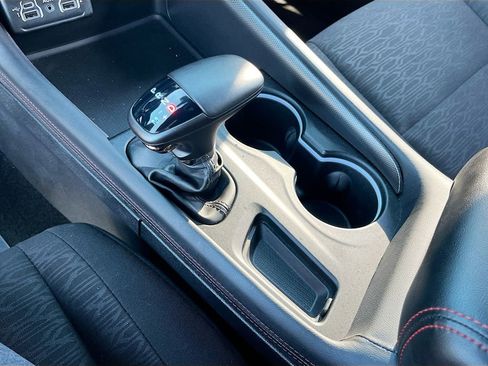 Certified 2025 Dodge Durango GT w/ Blacktop Package AWD/4WD image 17
