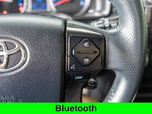Used 2018 Toyota 4Runner TRD Off-Road Premium AWD/4WD image 16