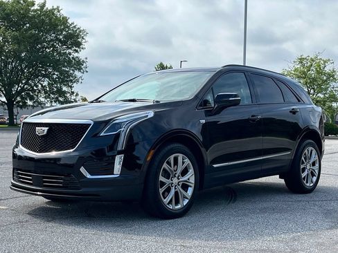 Used 2020 Cadillac XT5 Sportv w/ Platinum Package AWD/4WD image 3