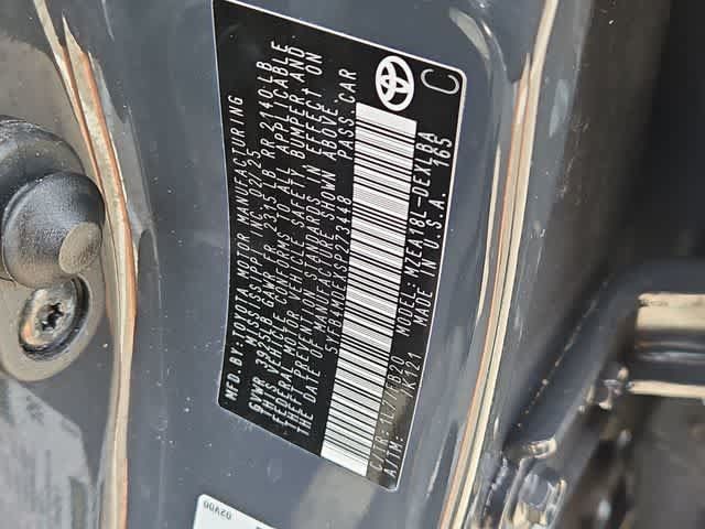 Used 2025 Toyota Corolla LE FWD image 29