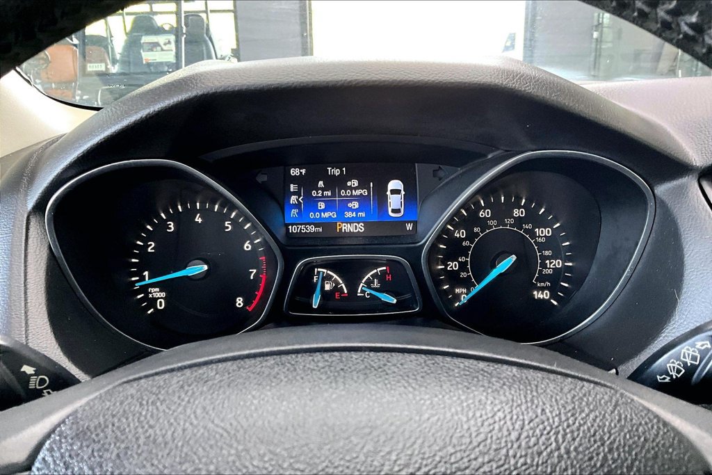 Used 2016 Ford Focus SE w/ SE Sport Package FWD image 12
