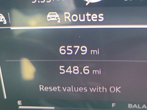 Certified 2025 Audi Q5 2.0T Premium w/ Convenience Package image 24