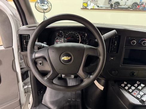 Used 2012 Chevrolet Express 3500 w/ School Bus Package image 43