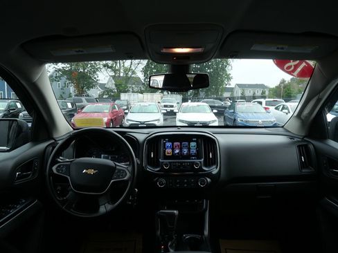 Used 2018 Chevrolet Colorado LT image 21