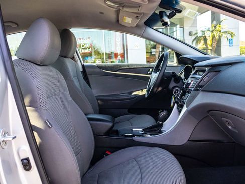 Used 2012 Hyundai Sonata GLS w/ Popular Equipment Pkg FWD image 19