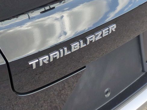 Used 2022 Chevrolet TrailBlazer LT w/ Convenience Package FWD image 30