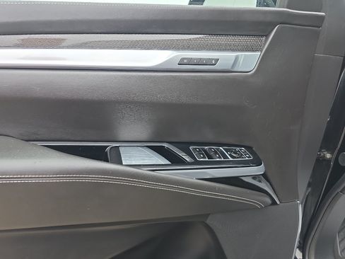 Used 2025 Cadillac Escalade V w/ LPO, Floor Liner Package AWD/4WD image 17