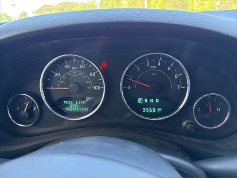 Used 2017 Jeep Wrangler Unlimited Sport w/ Connectivity Group AWD/4WD image 22
