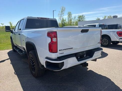 Used 2024 Chevrolet Silverado 3500 LTZ w/ LTZ Plus Package AWD/4WD image 9