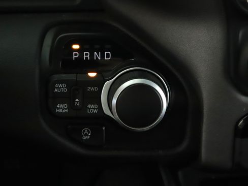 Used 2022 RAM 1500 Big Horn AWD/4WD image 16