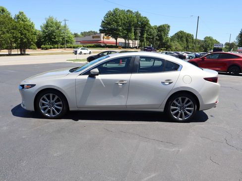 Used 2025 MAZDA MAZDA3 s image 8