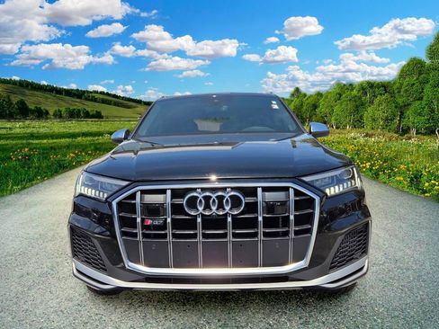 Used 2020 Audi SQ7 Premium Plus w/ Driver Assistance Package AWD/4WD image 8