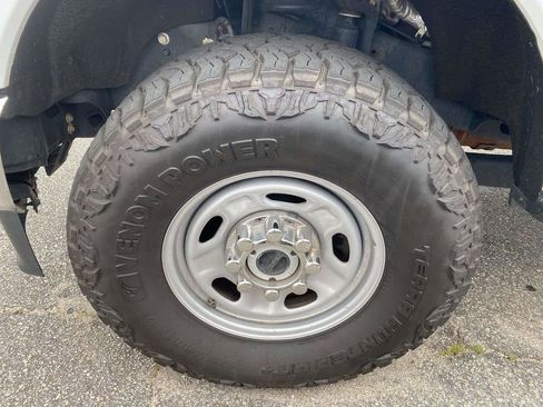 Certified 2024 Ford F250 XL w/ FX4 Off-Road Package AWD/4WD image 4