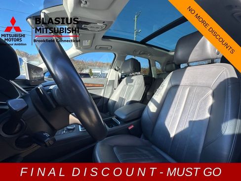 Used 2019 Audi Q5 2.0T Premium w/ Convenience Package image 9