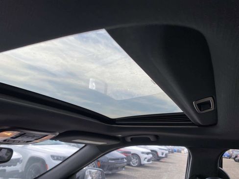 New 2026 Dodge Durango GT image 9