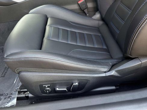 Used 2026 BMW M2 w/ Lighting Package RWD image 30