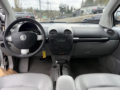Used 2000 Volkswagen Beetle GLS image 16
