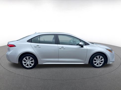 Used 2025 Toyota Corolla LE image 14