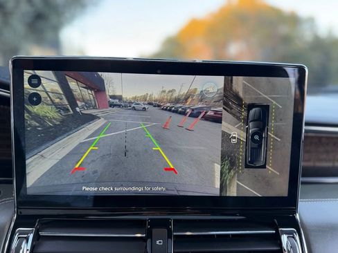 Used 2022 Lincoln Navigator L Black Label image 54