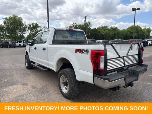 Used 2019 Ford F250 XL w/ Power Equipment Group image 4