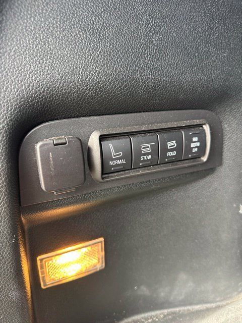 Used 2019 Ford Explorer Sport w/ Equipment Group 401A AWD/4WD image 19