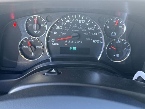 New 2025 GMC Savana 2500 w/ Driver Convenience Package image 20