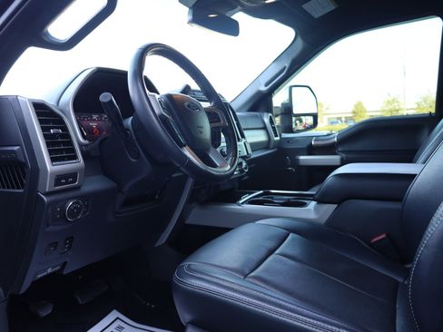 Used 2022 Ford F250 Lariat w/ Lariat Ultimate Package image 8