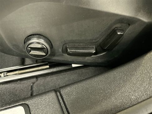 Used 2024 Volvo S60 B5 Plus image 10