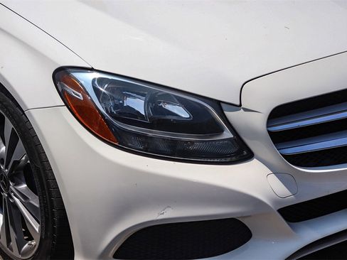 Used 2018 Mercedes-Benz C 300 Sedan image 2