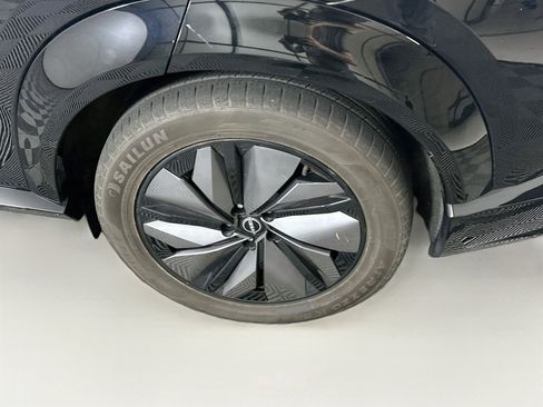 Used 2023 Nissan Ariya FWD image 11