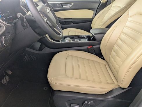 Used 2019 Ford Edge SEL w/ Equipment Group 201A image 13