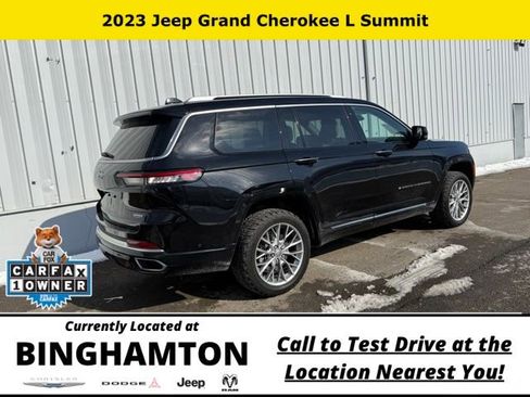 Used 2023 Jeep Grand Cherokee L Summit AWD/4WD image 4