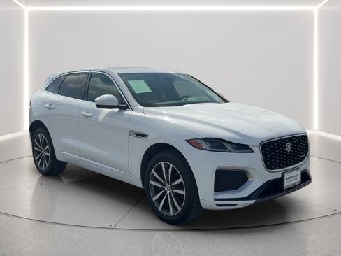 Used 2025 Jaguar F-PACE R-Dynamic S AWD/4WD image 3
