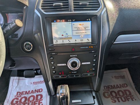 Used 2019 Ford Explorer Sport image 15
