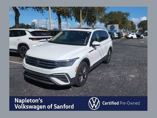 Certified 2022 Volkswagen Tiguan SE w/ Panoramic Sunroof Package video 1