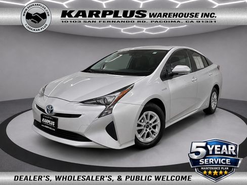 Used 2016 Toyota Prius Two FWD image 1