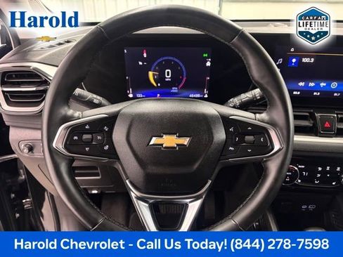 Used 2024 Chevrolet TrailBlazer LT w/ Convenience Package FWD image 16