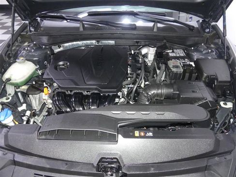 Used 2021 Hyundai Sonata SEL w/ Convenience Package image 12