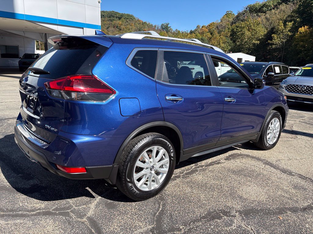 Used 2020 Nissan Rogue SV AWD/4WD image 5